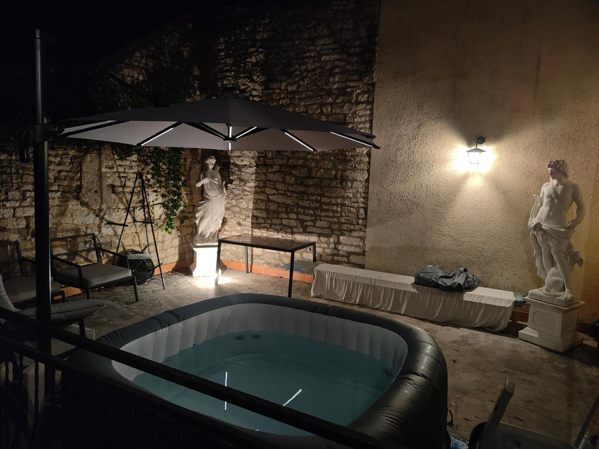 토네레 La Taniere Des Tanneries B&B 외부 사진